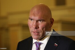 Nikolay Valuev: "UEFAdan ketmaslik to'g'ri qaror bo'ldi"