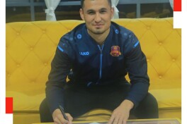 Rasman: Jasur Xolto'raev "Qizilqum" futbolchisi sifatida tanishtirildi