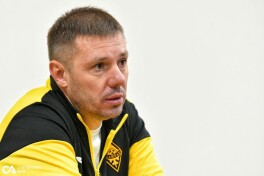 "Қайрат" бош мураббийи Кирилл Кекер: "Бу ўйин чемпионат олдидан икки жамоага керакли хулосаларни берди, деб ўйлайман"