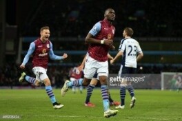 Benteke o'zini transferga qo'yishlarini so'raydi