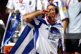 Jizzaxda tug'ilgan "Evro-2004" chempioni yoxud "gagarin"lik futbolchi haqida (mutolaa uchun)