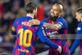 Vidal Messining yonini oldi: "Odamlar ahmoqqa aylanib bormoqda"