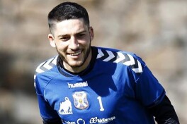 Real Tenerife darvozabonini ikki yilga ijaraga oldi