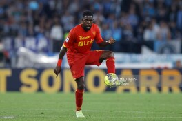 "Barselona" Umtiti bilan kelisha olmayapti