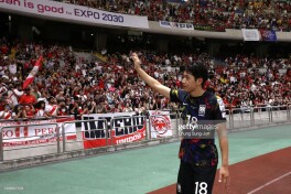Rasman: Li Kan In PSJ futbolchisi