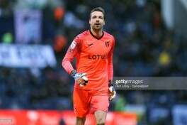 Rasman: Tim Krul "Luton" futbolchisiga aylandi