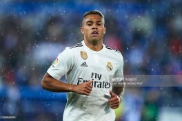 "Real"ning sobiq futbolchisi "Sevilya"ga o'tdi