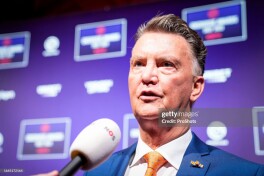 Van Gal Germaniya terma jamoasini boshqarishga nomzod