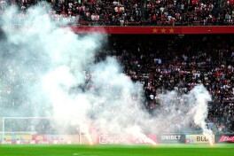 "Ayaks" va "Feyenoord" o'yini 55-daqiqadan boshlab davom ettiriladi