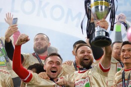 Marat Bikmaev - O'zbekistonda 5 xil sovrinni qo'lga kiritgan birinchi futbolchi! 