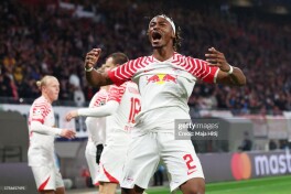 Chempionlar Ligasi.  "Leyptsig" - "Crvena Zvezda" 3:1
