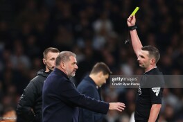 Angelos Postekoglu: "Hozirgi futbolning har bir epizodi deyarli sud-tibbiy ekspertiza kabi o'tmoqda"