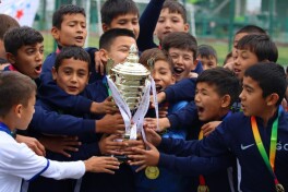"AKFA" bilan yanada ko'p yulduzlar, bu safar "Amir Temur Kubogi" yuqori saviyada o'tdi!