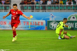 Oybek Bozorovga Superliganing ikki klubidan qiziqish bor