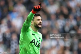 Loris "Tottenxem"dan ketadi, u qaerga o'tishi ham ma'lum