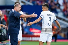 "Tottenxem" himoyachisi murabbiyni tanqid qildi