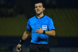 Раҳимбек Каримов ОЧЛ ярим финалида ишлайди
