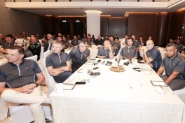 OFK Kuala-Lumpur shahrida terma jamoalar murabbiylari uchun konferenciya o'tkazdi. Katanets bu konferenciyada ko'rinish bermadi