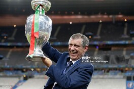 Rasman: Portugaliya bilan Evro chempioni bo'lgan va UEFA Millatlar Ligasida g'olib bo'lgan Santush - Ozarbayjon bosh murabbiyi