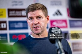 Jerrard Messi va Ronaldu haqida: "Ikkisi ham futbol afsonalari. Krishtianu – katta to'purar, Leo ko'proq jamoaviy mukammal o'yinchi, tanlay olmayman"
