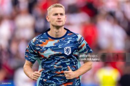 Rasman: Matteys de Ligt – "Manchester Yunayted" futbolchisi!