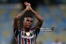 Duglas Kosta "Fluminense"ni tark etdi
