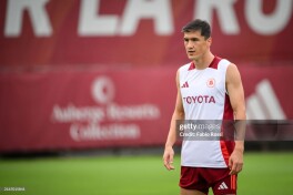 Eldor Shomurodov faoliyatini Italiya futboli afsonasining jamoasida davom ettirishi mumkin 