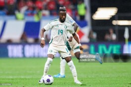 Saudiya Arabistoni terma jamoasi o'yinchisi balkondan qulaganidan so'ng og'ir holatda shifoxonaga etkazildi