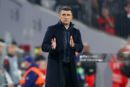Ikki kun oldin 7 gol farqi bilan mag'lub bo'lgan klub bosh murabbiyini iste'foga chiqardi