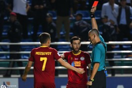 Qizil kartochka uchrashuv taqdirini o'zgartirib yuborgan "Bunyodkor" - "Nasaf" uchrashuvidan GALEREYA