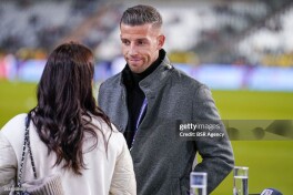 Alderveyreld vahima kasalligi tufayli Belgiya terma jamoasini tark etganini aytib berdi