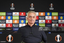 Mourinyo: "Muxlislarni tanqid qila olmayman. Biz xato qildik" 