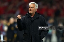 "Fenerbaxche" Mourinyo bilan shartnomani uzaytirmoqchi