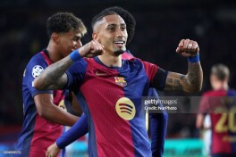 Rafinya Neymar, Kaka, Rivaldo rekordini yangiladi