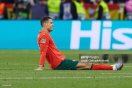 "Terma jamoa uchun oyog'im sinishiga ham tayyorman". Ronaldu - Millatlar ligasi finalidagi jarohati haqida
