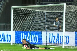 “Surxon“ darvozaboni ikkinchi davrani Superliganing TOP klubida boshlashi mumkin