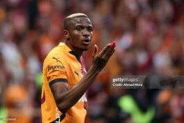 "Galatasaroy" Osimxenni sotib olishga yaqin turibdi