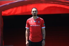 “Andijon” polshalik himoyachi bilan shartnoma imzoladi