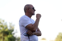 Nesterov, Kapadze, Jeparov, Masharipov... Mirko Yelichich o'z qo'l ostida o'ynagan futbolchilardan iborat ramziy jamoa tuzdi