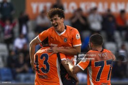 Sofascore. Kecha gol urgan Shomurodov necha bahoga loyiq ko'rildi?