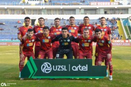 "Nasaf" ikki futbolchisi bilan hayrlashdi