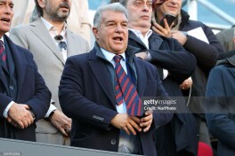 Rasman: Laporta iste'foga chiqdi