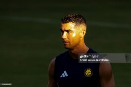 Ronaldu mashg'ulotlarga qaytdi! U Turkmanistonga uchadimi?