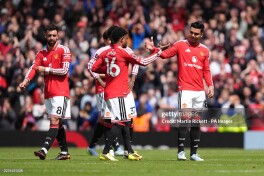 APL. 5 ta gol urilgan o'yinda MYU "Nottingem Forest"ni mag'lub etdi, Manchester klubi musobaqani uchinchi o'rinda yakunlashi aniq bo'ldi