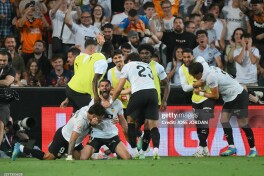 La Liga. "Real" va "Atletik" o'rtasidagi o'yinda 6 ta gol urildi, "Barselona" esa "Valensiya"ga mag'lub bo'ldi