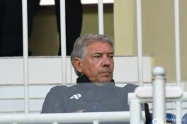 "Neftchi"ning germaniyalik murabbiyi klubni rasman tark etdi
