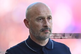 "Napoli"da ish boshlashi kutilgan murabbiy o'z klubidan iste'foga chiqdi