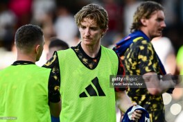 Rasman: Entoni Gordon - "Barselona" futbolchisi!