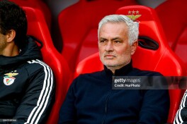 Mourinyu "Benfika"dagilarga rahmat aytdi