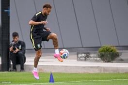 Anchelotti Neymarning Braziliya terma jamoasi safiga qaytayotganini ma'lum qildi